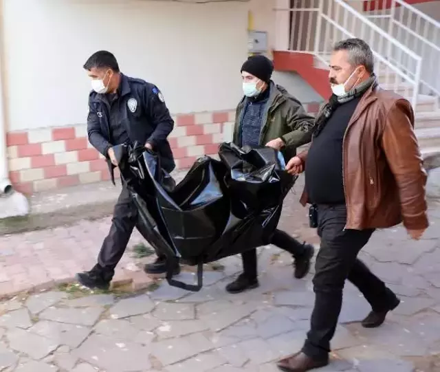 Kızı ile 1,5 yaşındaki torununu öldüren damadından şikayetinden vazgeçti