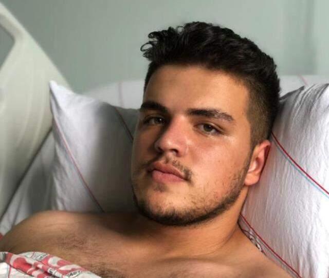 Altındağ'daki kavgada ağır yaralanan Ali yaşananları anlattı: Küfürlü konuşunca uyarmak istedik, tehdit edip bıçakla saldırdılar