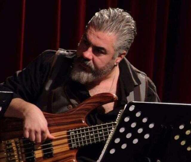 MÜZİSYEN HAKAN YELBİZ KAZADA YAŞAMINI YİTİRDİ