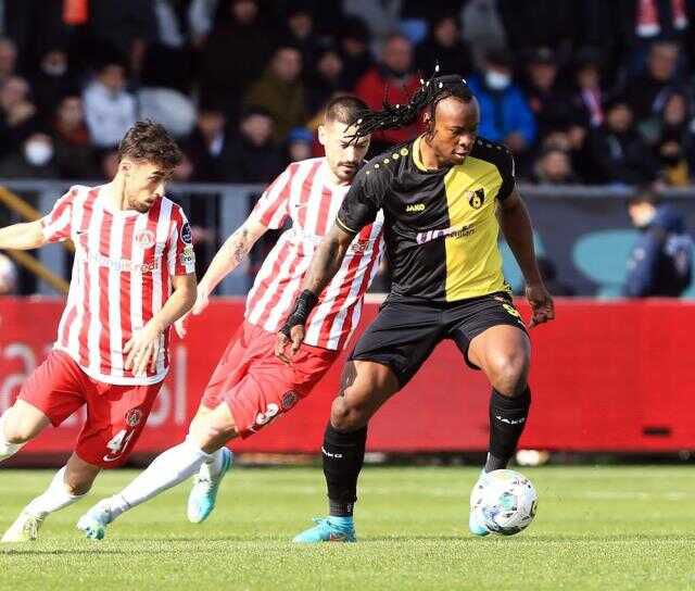 Galibiyeti hatırladılar! İstanbulspor, Ümraniyespor'u 2 golle geçti