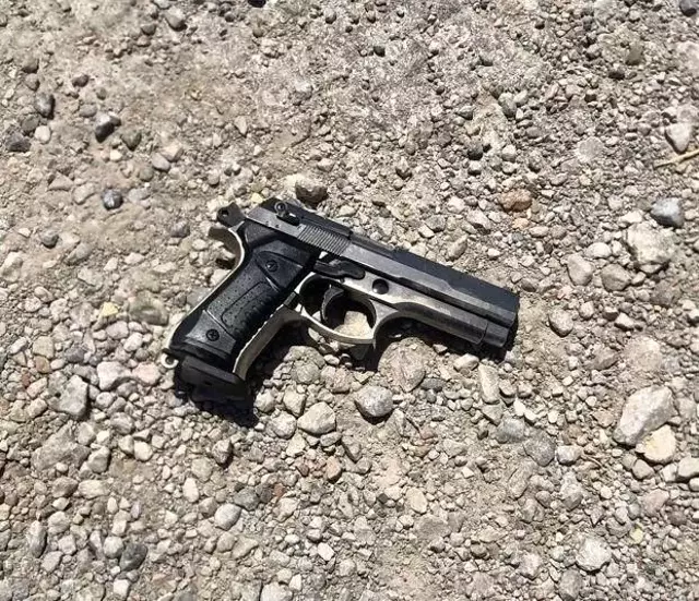 Çalınan aracını trafikte tanıyıp ihbar etti, kovalama sonucu polis kıskıvrak yakaladı