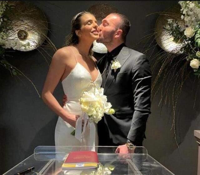 1 yıl önce evlendiği hatta baba olacağı öğrenilen Görkem Sevindik'in nikah fotoğrafları ortaya çıktı