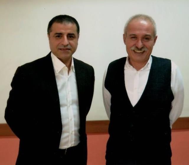 İran'daki eylemlere destek için saçını kazıtan Selahattin Demirtaş'ın son görüntüsü