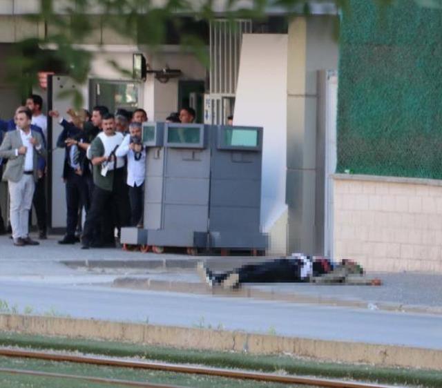 Gaziantep'te canlı bomba paniği yaşatan şüphelinin bağlantıları araştırılıyor