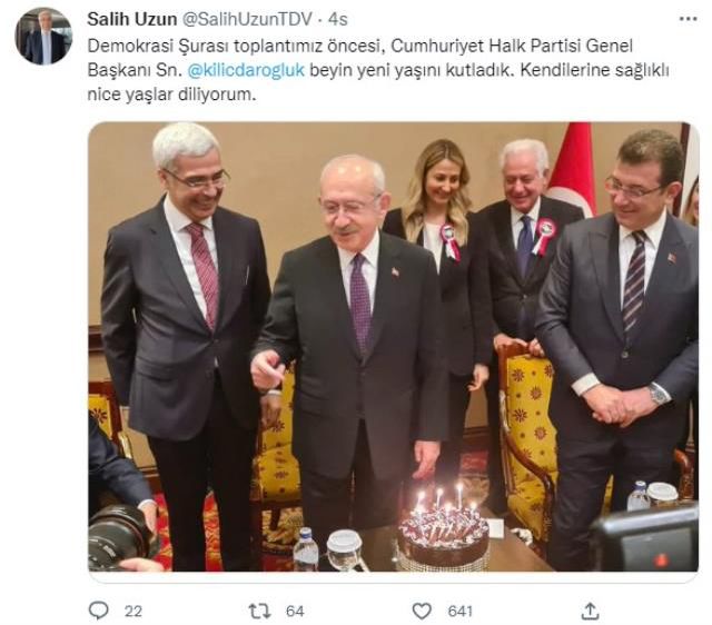 Kemal Kılıçdaroğlu'na 'Demokrasi Şurası'Nda Doğum Günü Sürprizi