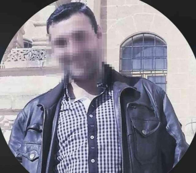 Boşanmak isteyen eşini adliye önünde darbetti