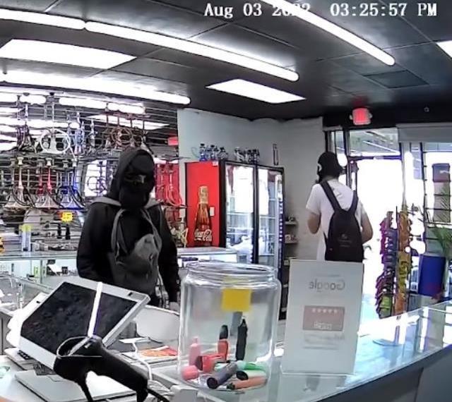 Hırsızlık için girdiği dükkandaki son sözü 'öldüm' oldu