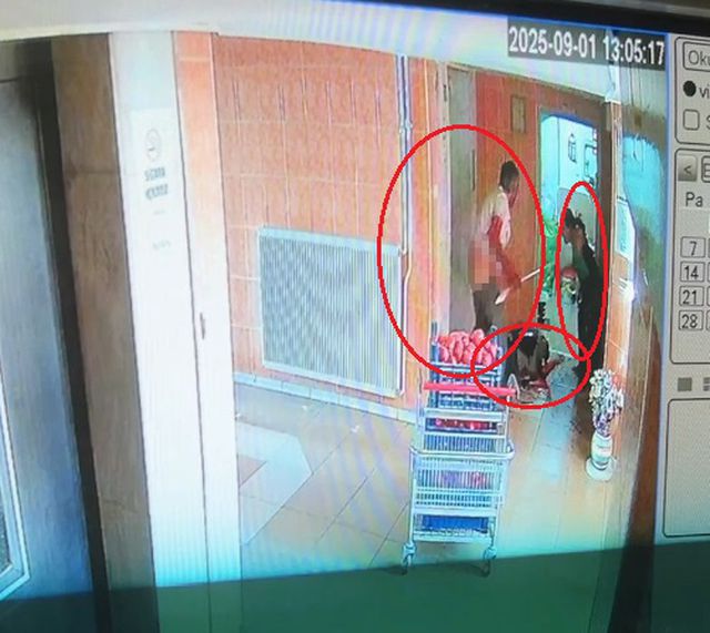 Dehşete düşüren görüntü: Talihsiz adamı eşinin yanında öldürdüler