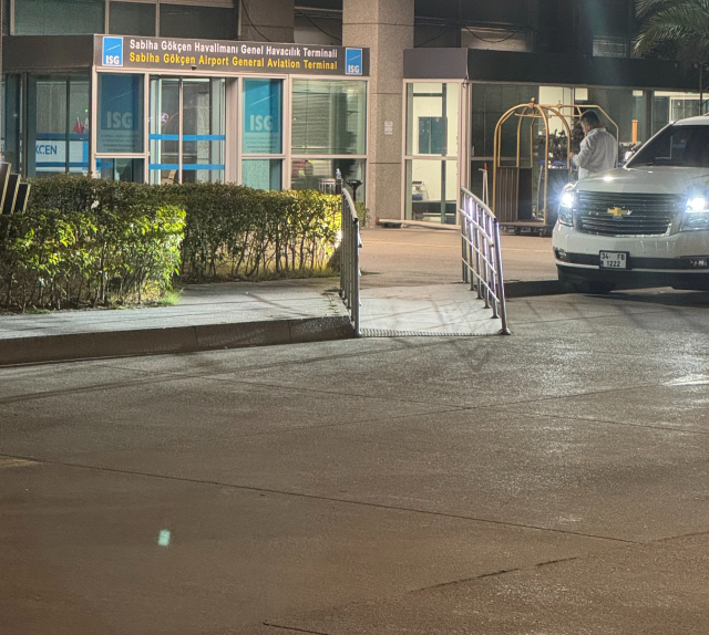 Fener'in yeni hocası hızlı başladı! Kendisini istemeyen taraftarı mahçup edecek kareler