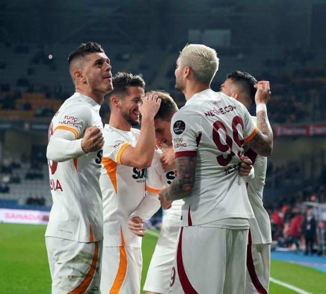 MAÇ ÖZETİ | Galatasaray - Başakşehir maç özeti izle! (VİDEO) Galatasaray 7-0 Başakşehir maçı özeti! Galatasaray - Başakşehir maçı özeti! GS maç özeti!