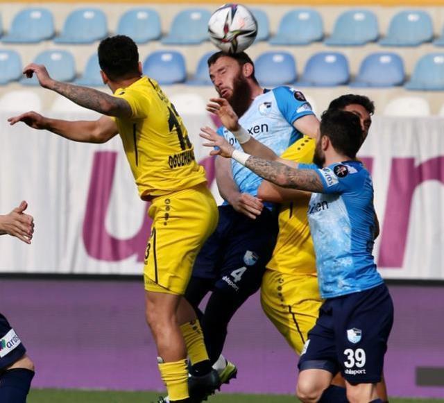 İstanbulspor-Erzurumspor maçı nefes kesti! Süper Lig kapısını açacak finalin adı belli oldu