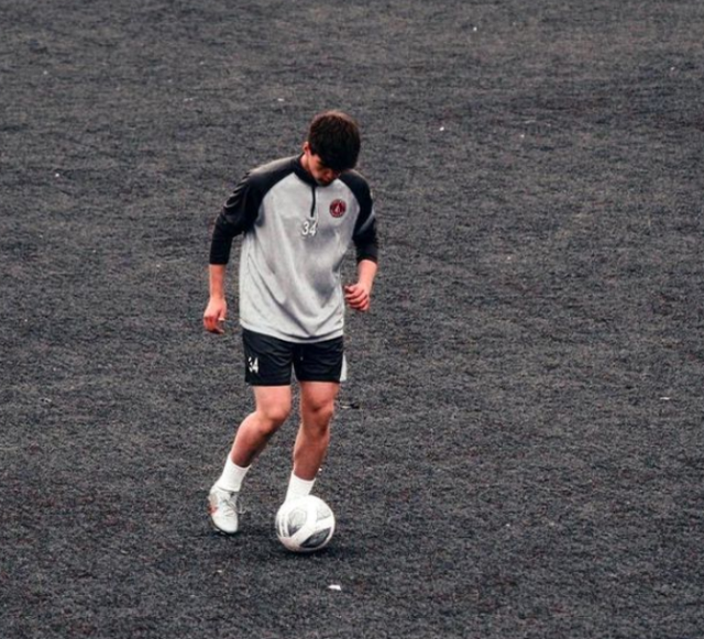 Genç futbolcuya bayram tatili için geldiği İstanbul'da silahlı saldırı! Hayatını kaybetti