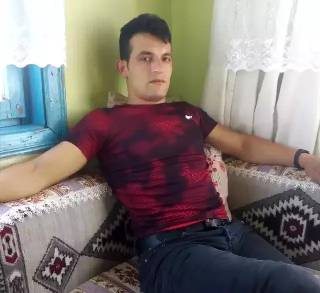 Faturalarını ödemediğini iddia ettiği kiracısını tüfekle vuran ev sahibi polise giderek teslim oldu