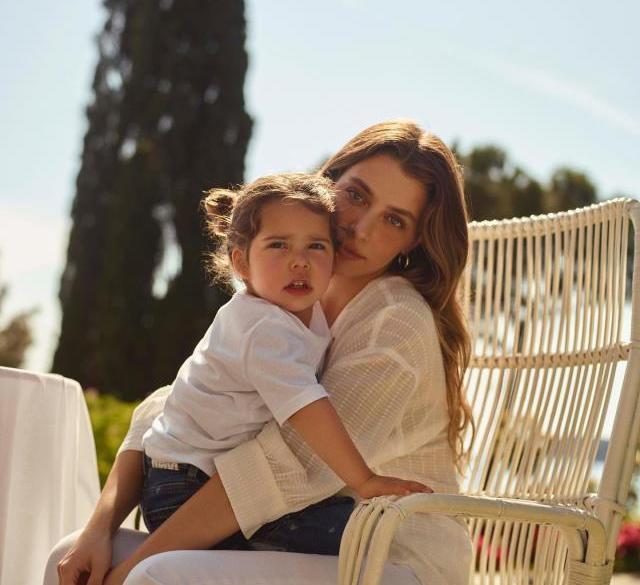 Hande Erçel, kanser tedavisi göre 2,5 yeğeni hakkında konuştu: Tedavi güzel gidiyor