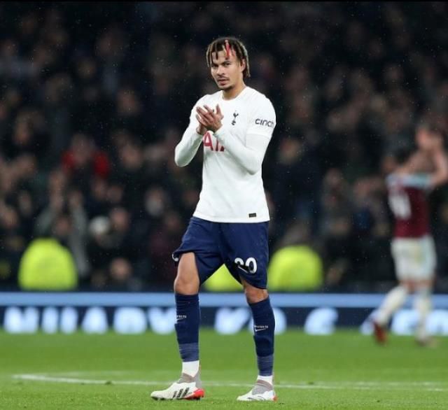 Dele Alli kimdir? Dele Alli kaç yaşında, nereli, hangi takımda oynuyor? Dele Alli biyografisi!