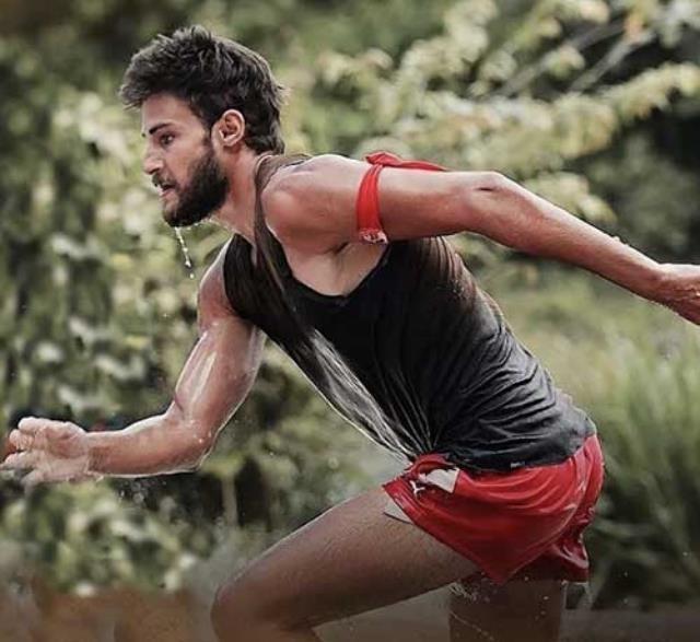 Survivor'daki bomba aşk iddiasıyla ilgili yeni gelişme! Batuhan Karacakaya hayranlarına seslendi