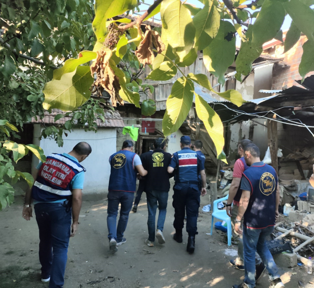 Vicdansız torun içkisine karışan babaannesini, başına tüple vurarak katletti