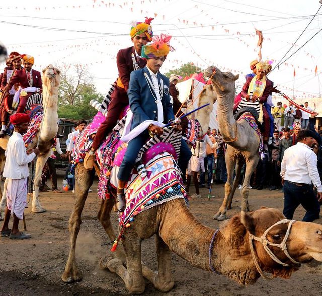 Hindistan'da Toplu Nikah Töreni Düzenlendi