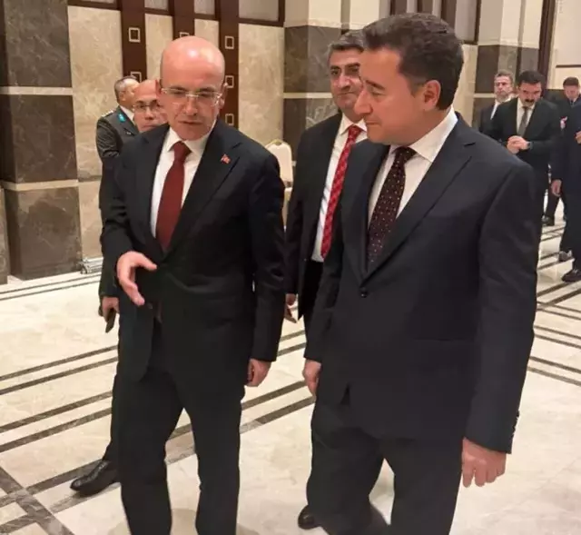Babacan'dan ekonominin başına geçeceği iddiasına yanıt: Böyle bir niyetimiz ve hedefimiz yok