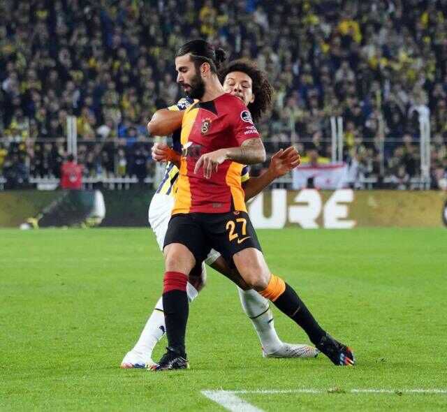 Son Dakika: Aslan, Kadıköy'de liderliği perçinledi! Galatasaray, Fenerbahçe'yi 3-0 mağlup etti