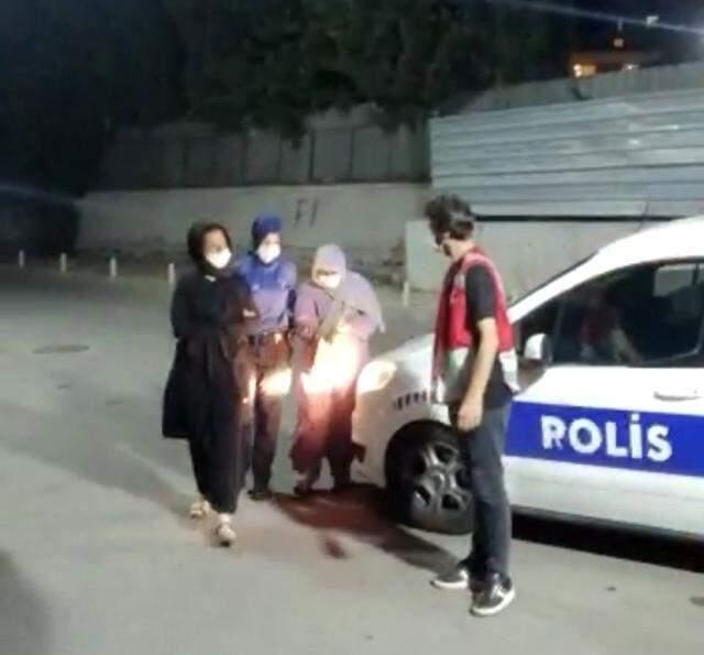 Haltercileri aratmayan kadın hırsız! Düştü kalktı yine de çelik kasayı çalmayı başardı