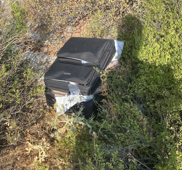 Kuyumcuyu vurup içi altın dolu çantayı çaldılar, yetmedi polislere ateş açtılar