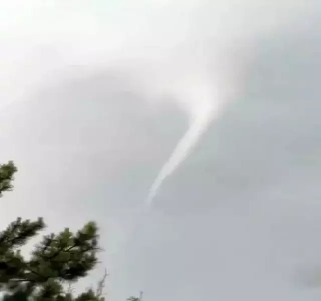 Ankara Esenboğa Havalimanı'nda hortum paniği! Uçaklar iniş yapamadı