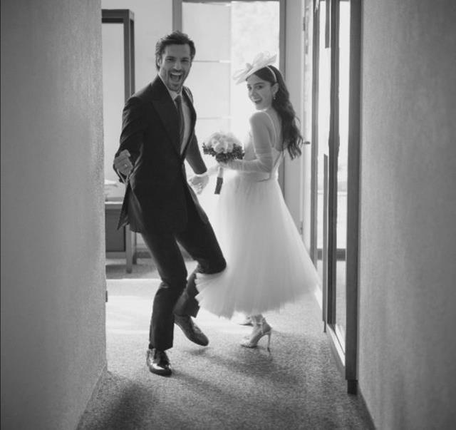 7 yıldır birlikte olan Serkan Çayoğlu ve Özge Gürel çifti evlendi