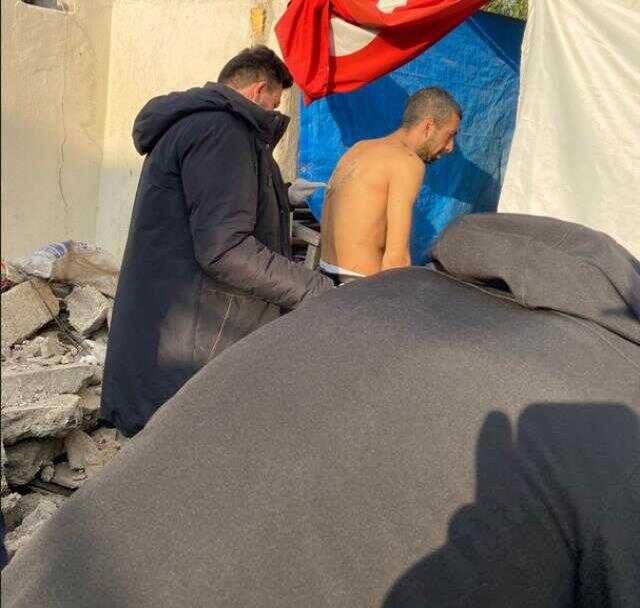 HATAY'DA SAHTE DOKTOR YARALILARA MÜDAHALE ETTİ İDDİASI