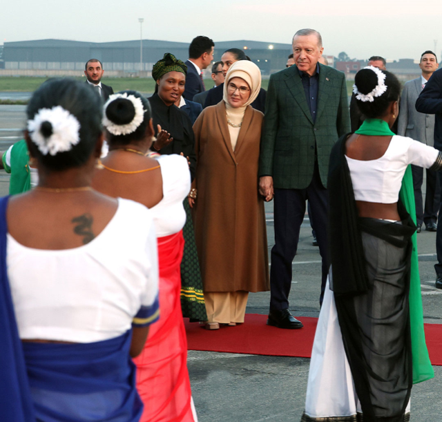 Cumhurbaşkanı Erdoğan, G20 Liderler Zirvesi için Güney Afrika'ya geldi