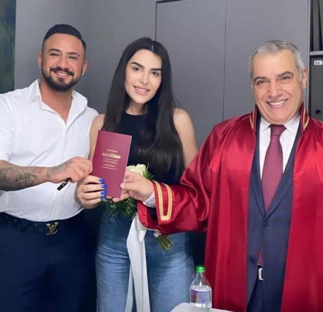 İki kez denedi nikahta keramet bulamadı! Selin'den hayranlarını üzen paylaşım