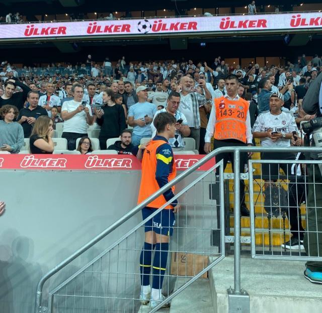 Beşiktaş taraftarı Vodafone Park'ta Arda Güler'e yoğun ilgi gösterdi