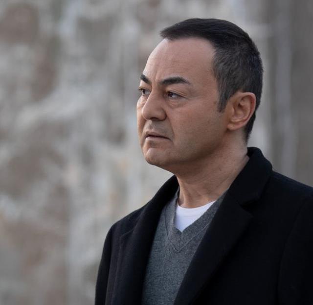 Serdar Ortaç'ın hayatı film oluyor