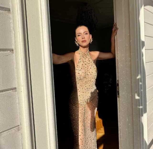 Sen Anlat Karadeniz'in Nefes'inden cesur tercih! İçini gösteren transparan kıyafet giydi