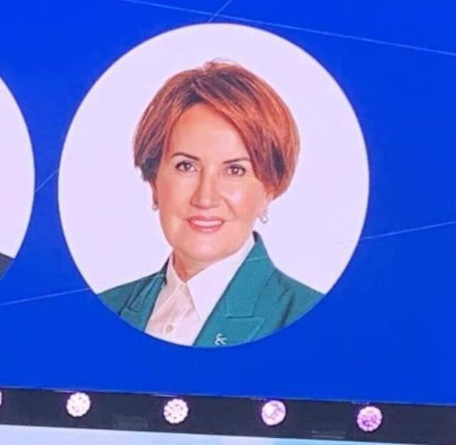 İBB'nin organizasyonunda Akşener'in yakasındaki rozet dikkat çekti