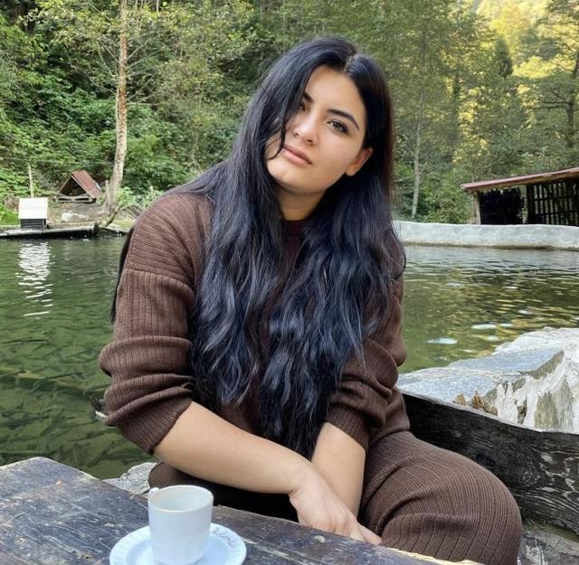 Gelin Evi Hanife kimdir? Gelin Evi Hanife Gürdal kimdir? Gelin Evi Hanife Instagram hesabı!