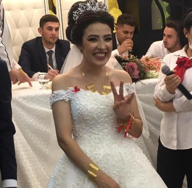 Eşini öldürdüğü iddiasıyla müebbet hapsi istenen sanığa ilk duruşmada tahliye