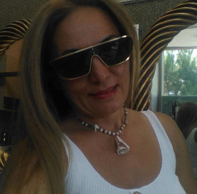 Ünlü yaşam koçuna aşk tuzağı! Dini nikahlı eşi tüm parasını elinden alınca kahrından kanser oldu