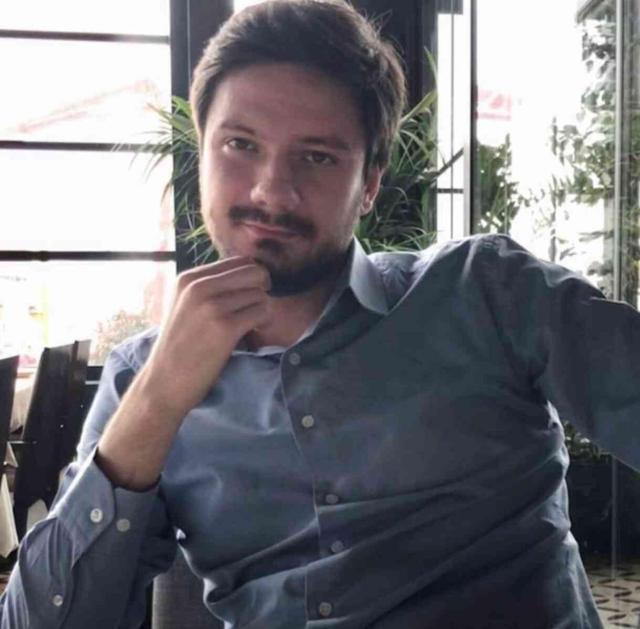 Bursa'da CHP'li meclis üyesi evinde başından vurulmuş halde bulundu