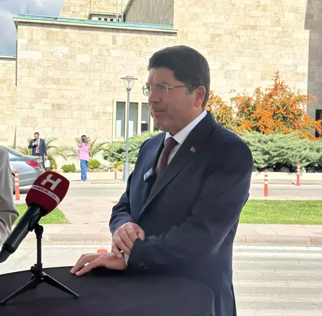 Adalet Bakanı Yılmaz Tunç açıklama yapıyor