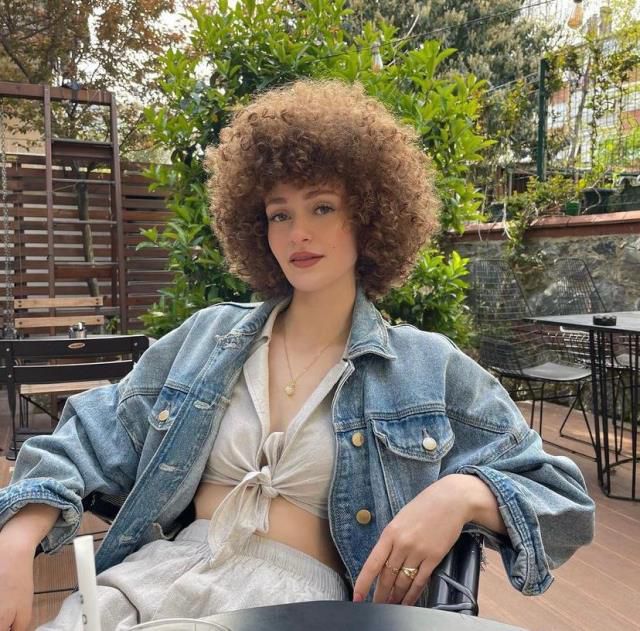 İrem Su Kahramantürk sevgilisi var mı? Miss Turkey İrem Su Kahramantürk evli mi?