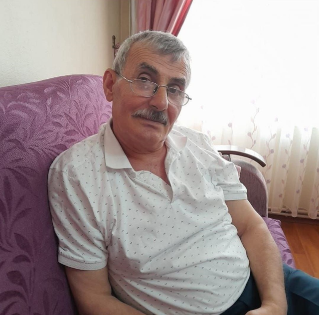 Yere yığılan şahsın üzerinden otomobil geçti: Dehşet anı kamerada