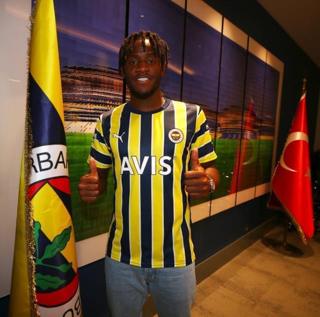 Son Dakika: Michy Batshuayi resmen Fenerbahçe'de! İşte bonservis ücreti