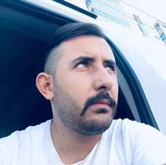 'Su sayacına bakacağız' diyerek açtırdığı kapıdan eski nişanlısının yüzüne kimyasal madde attı