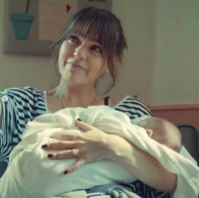 Elay ne demek? Elay isminin anlamı nedir? Elay ismine uygun ikinci isim nedir? Elay ismi Kuran'da geçiyor mu? Aslı Enver'in kızı Elay ne demek?