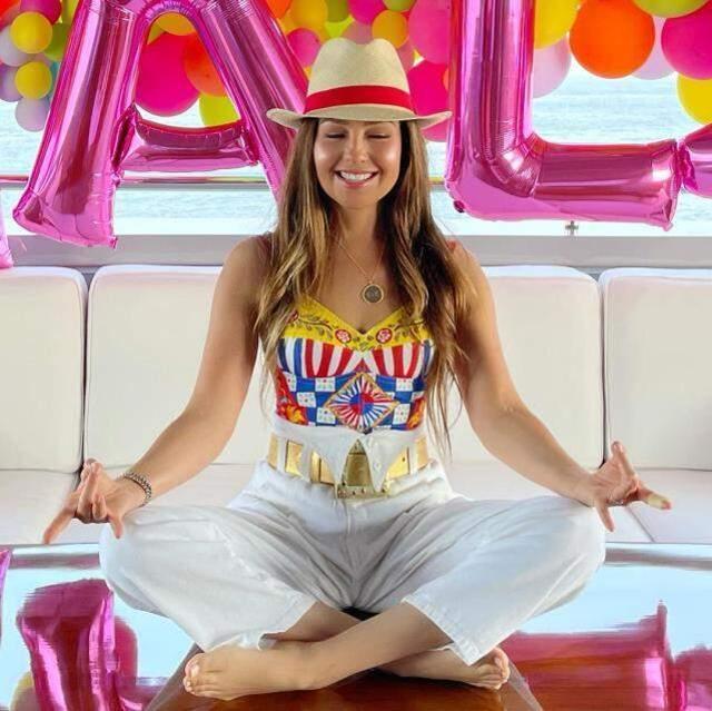 Rosalinda ve Marimar'ın yıldızı Thalia, 50 yaşında ama yıllara meydan okuyor