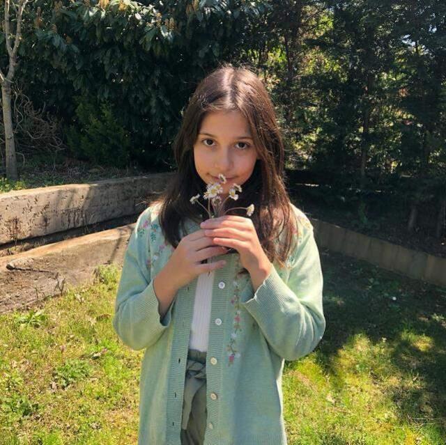 Okan Bayülgen'in gözlerden uzak büyüttüğü kızı İstanbul, genç kız oldu