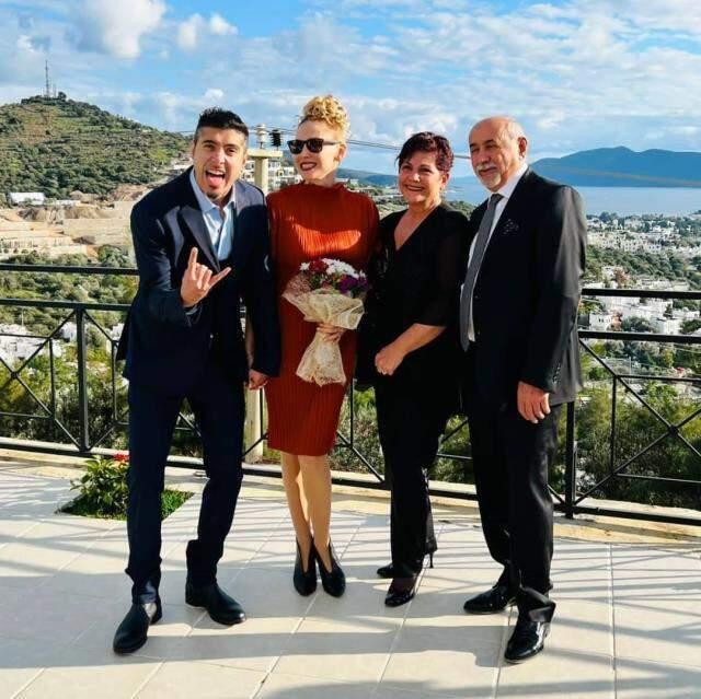 Ferman Akgül evli mi, çocuğu var mı, kaç çocuğu var? Ferman Akgül eşi kimdir? Ferman Akgül evlendi mi? Ferman Akgül'ün eşi Türk mü, nereli?