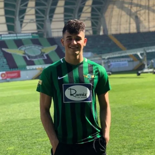 Eski Türk futbolcu Avrupa'nın en azılı örgütünün üyesi çıktı