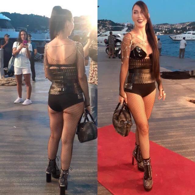 Kıyafeti açık bulununca 'Daha açığını giyeceğim' diyen Hande Yener'den cesur seçim